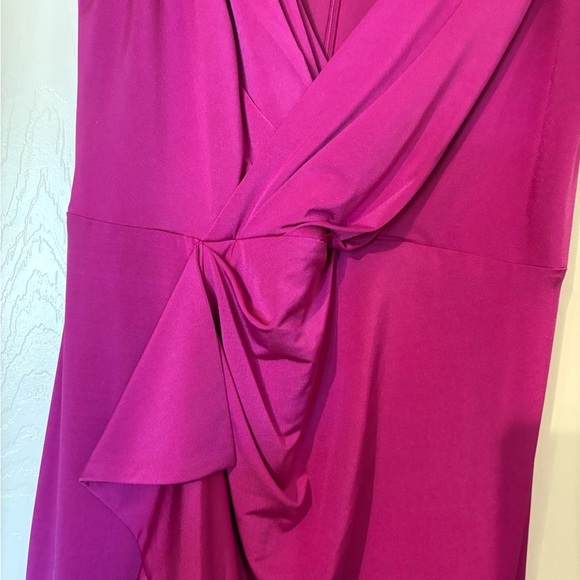 Eliza J Gathered sheath beautiful pink dress size 6 wedding guest dress - Picture 9 of 10